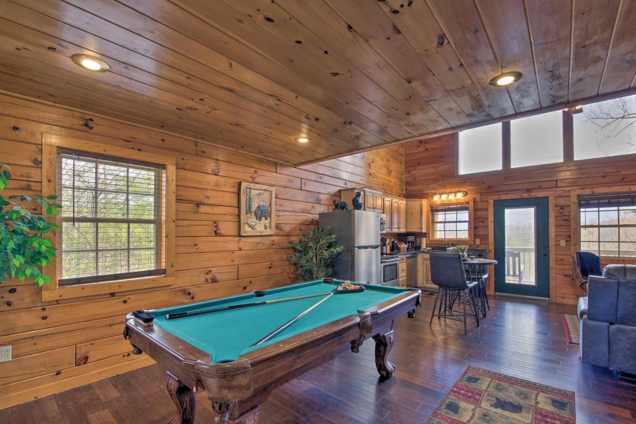 Gatlinburg Cabin With Pool Table And Hot Tub! Εξωτερικό φωτογραφία