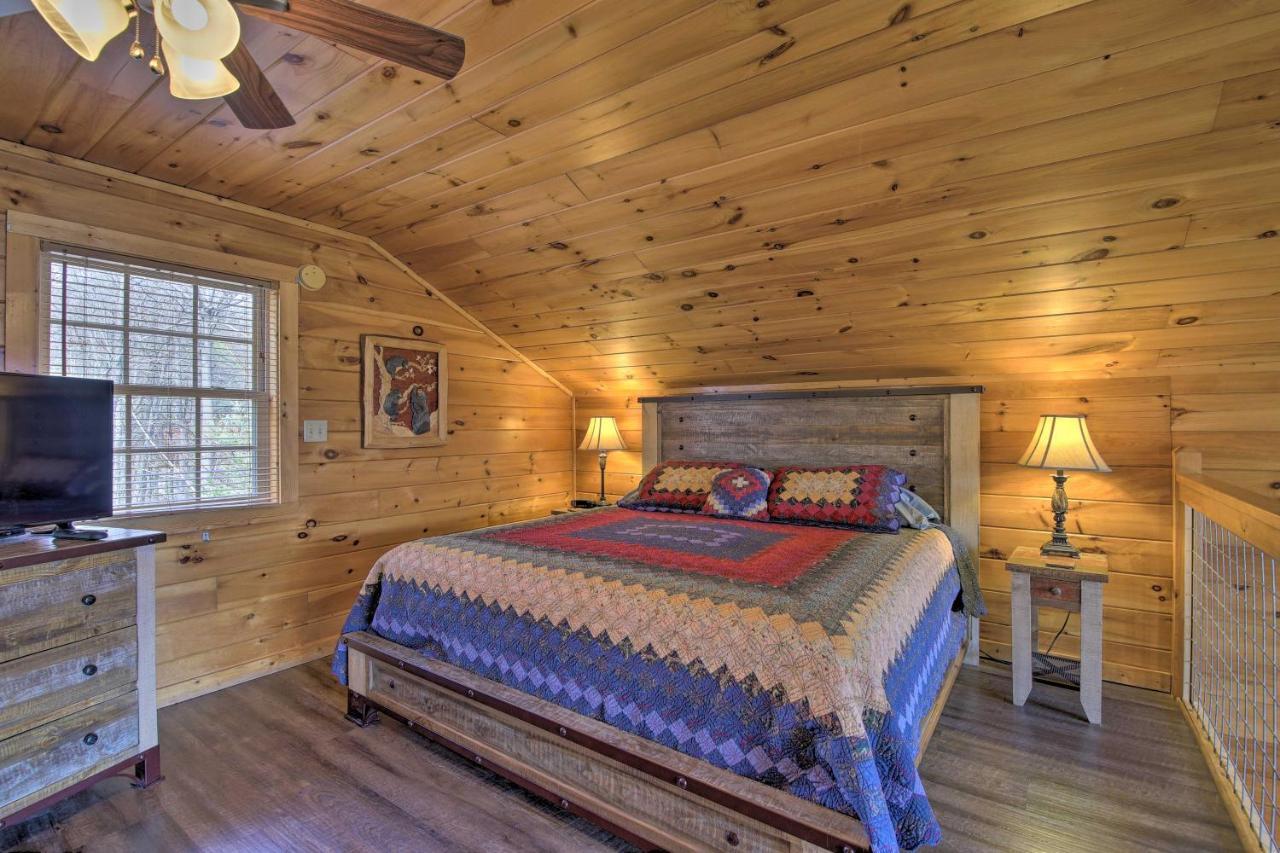 Gatlinburg Cabin With Pool Table And Hot Tub! Εξωτερικό φωτογραφία