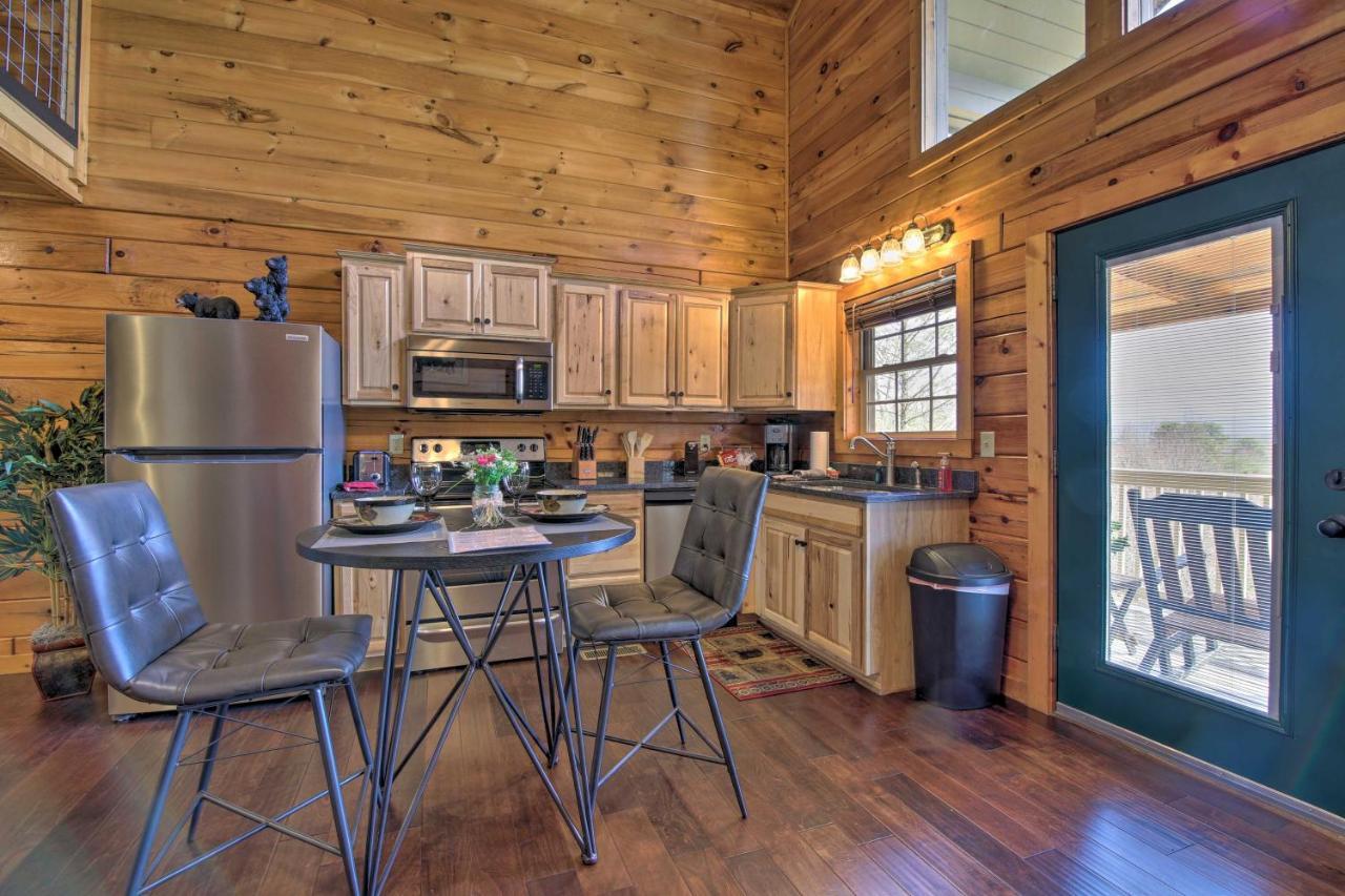 Gatlinburg Cabin With Pool Table And Hot Tub! Εξωτερικό φωτογραφία